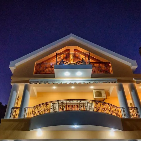 Simona's Loft Apartamento